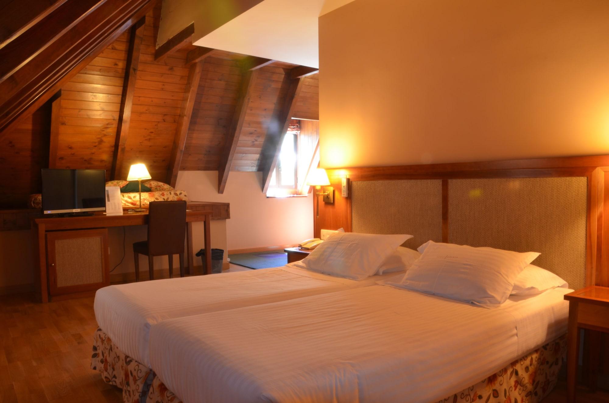 Hotel Spa Acevi Val D'Aran Vielha Luaran gambar