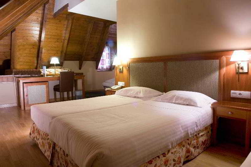 Hotel Spa Acevi Val D'Aran Vielha Luaran gambar