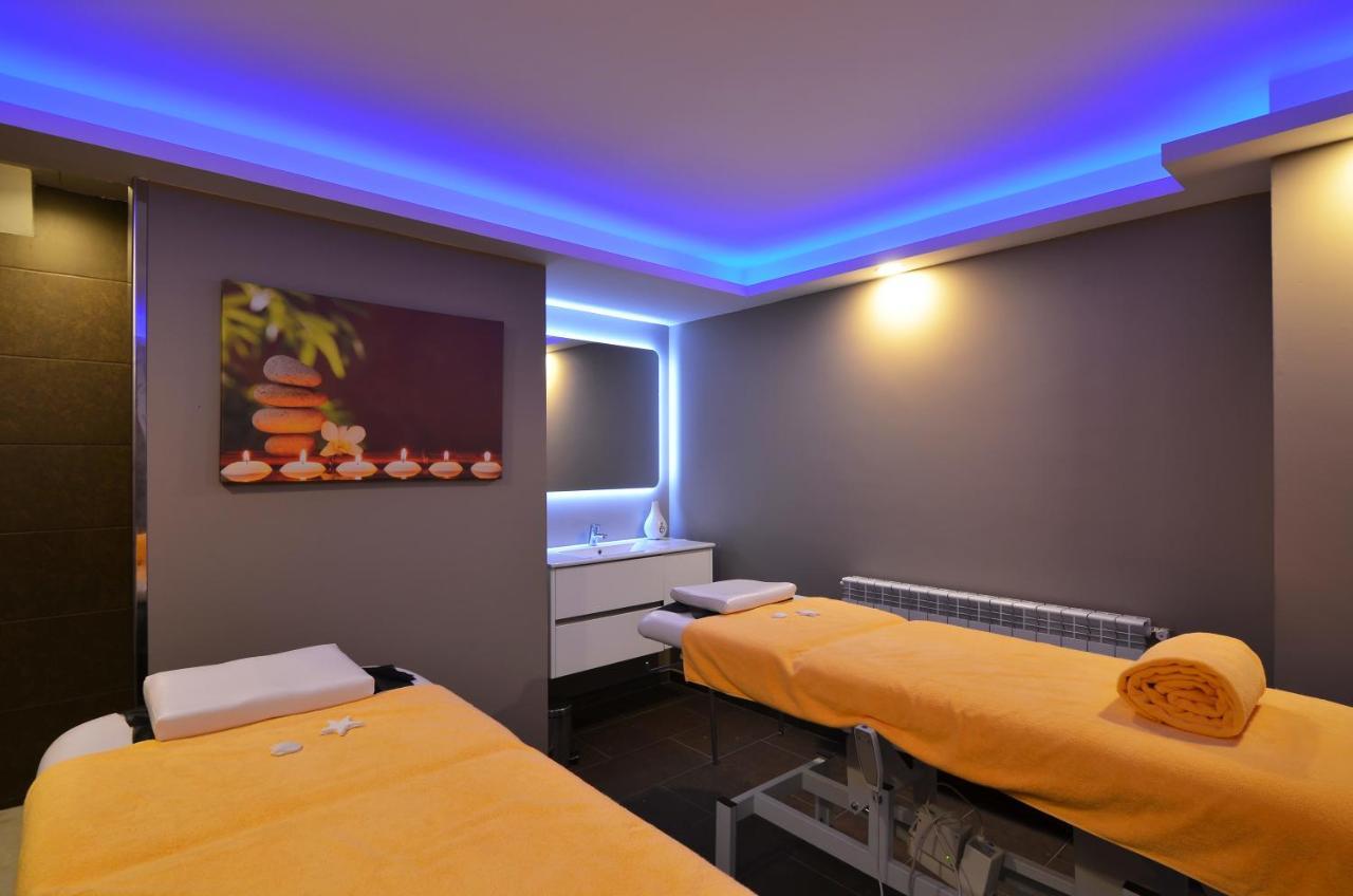 Hotel Spa Acevi Val D'Aran Vielha Luaran gambar