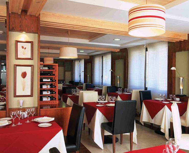 Hotel Spa Acevi Val D'Aran Vielha Luaran gambar