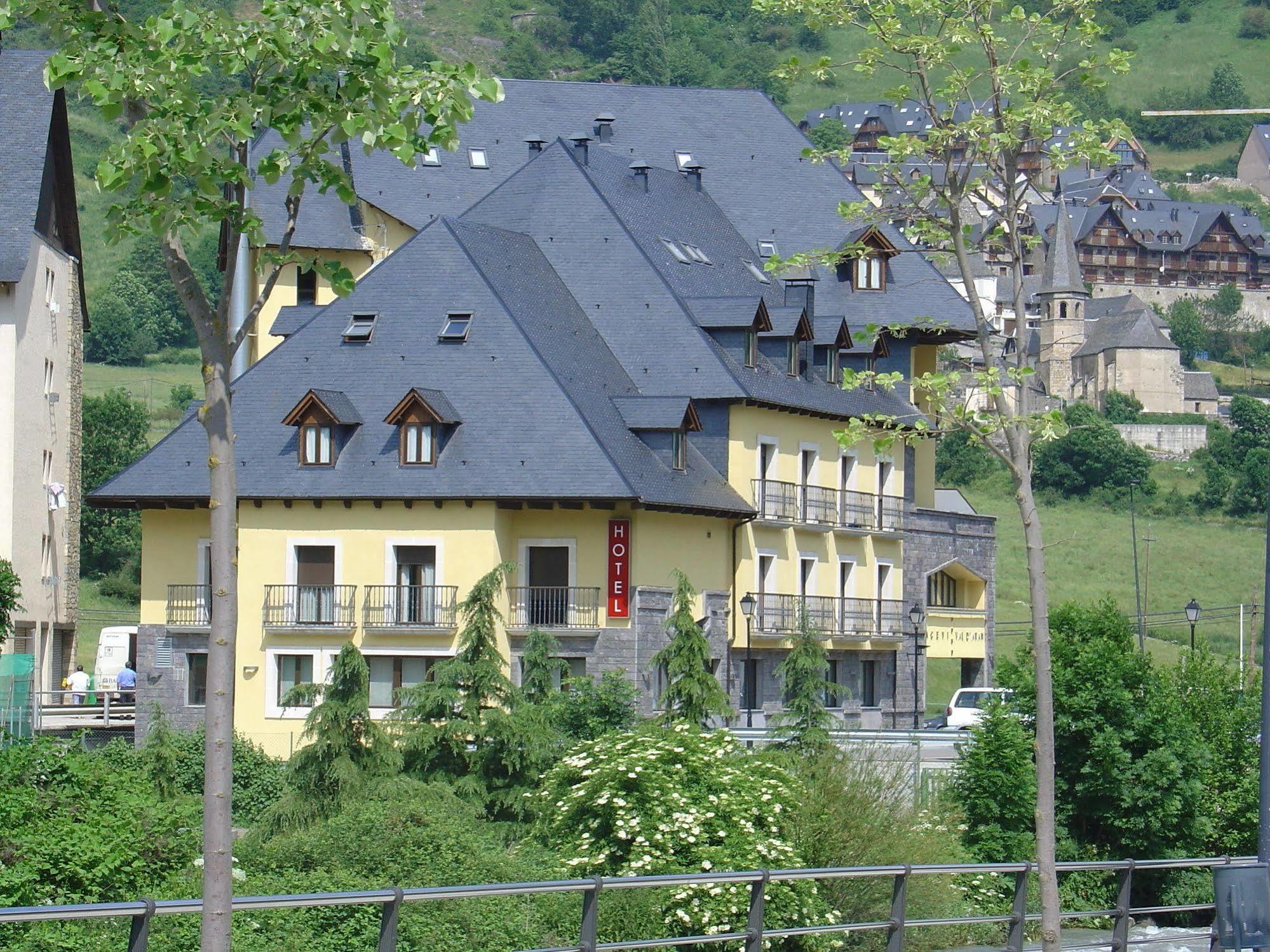 Hotel Spa Acevi Val D'Aran Vielha Luaran gambar